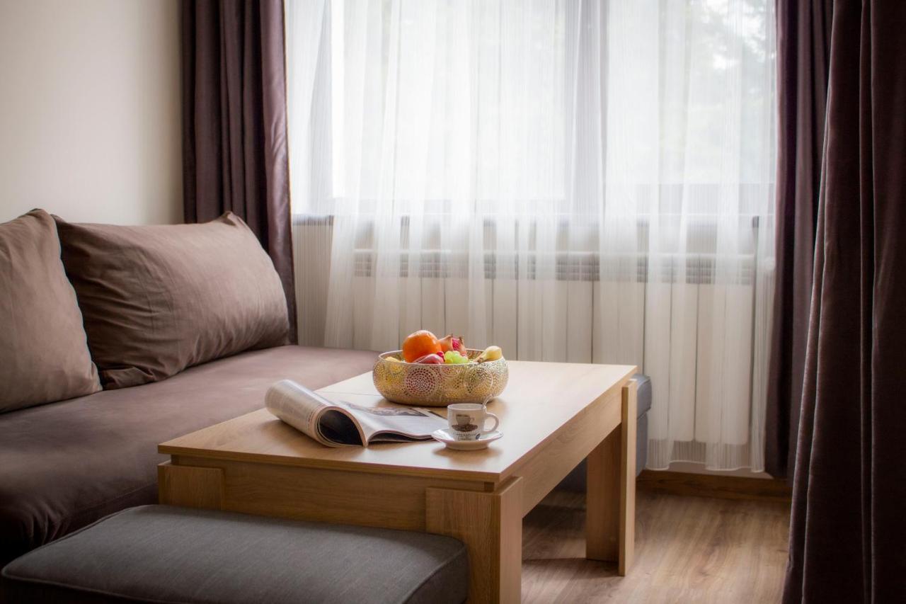 Borovets Gardens Studio Luaran gambar